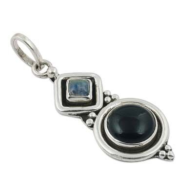 Black Onyx & Labradorite Gemstone Pendant Jewellery