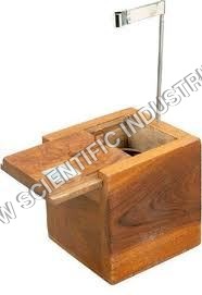 Calorimeter With Wooden Box