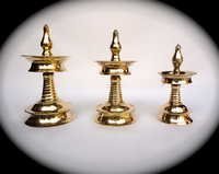 Brass Oil Lamp - 4 To 60 Inches, Mirror Polished Finish, Lightweight And Low Maintenance