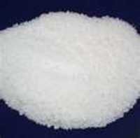 Isomalt . - Color: White