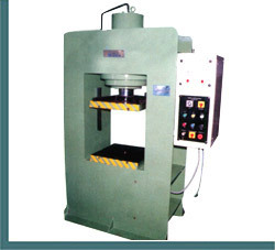Automatic Compression Moulding Machine