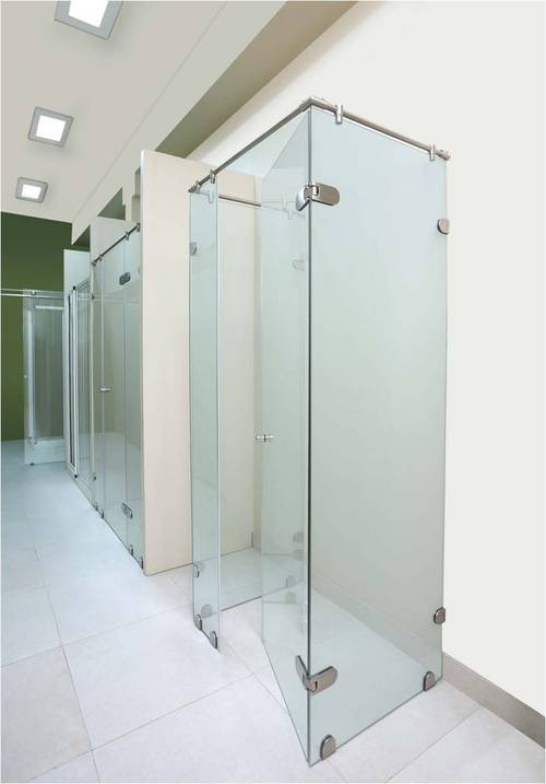 Shower encloser