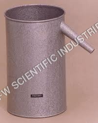 Displacement Vessel