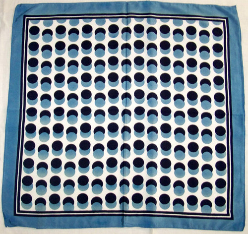 SQUARE SCARF