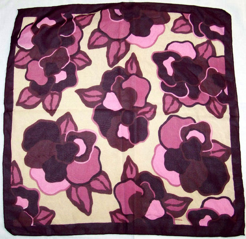 SQUARE SCARF