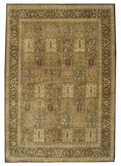 Hand Knotted Woolen Carpets