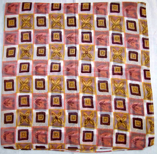 SQUARE SCARF