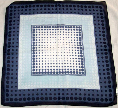 SQUARE SCARF
