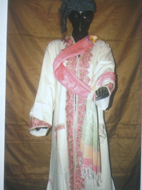Woolen Dressing Gouan 