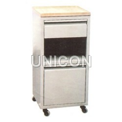 Bed Side Locker (Deluxe)