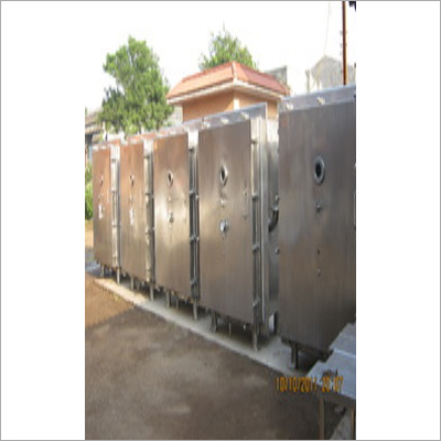 Vacuum Tray Dryer