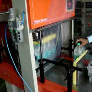 Semi Automatic Shrink Wrapping Machine