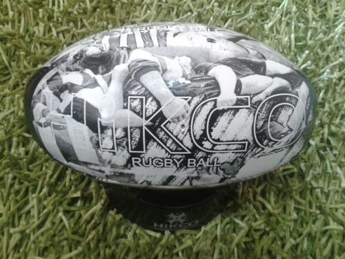 PICTURE  RUGBY MINI BALL