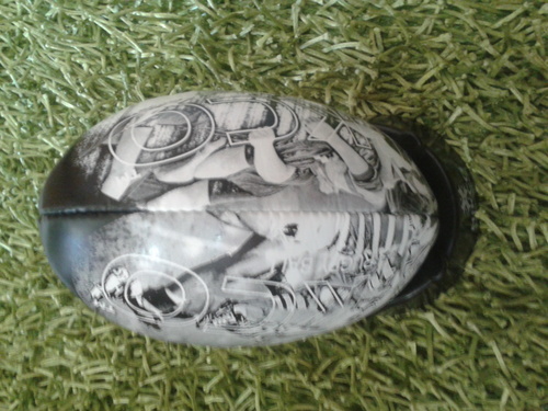 PICTURE RUGBY BALL