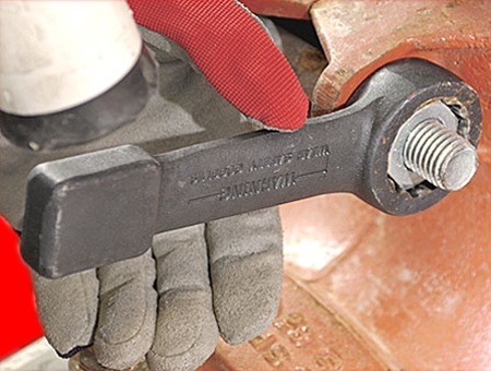 Slugging Wrench