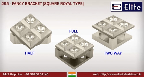 Fancy Bracket Square Royal Type
