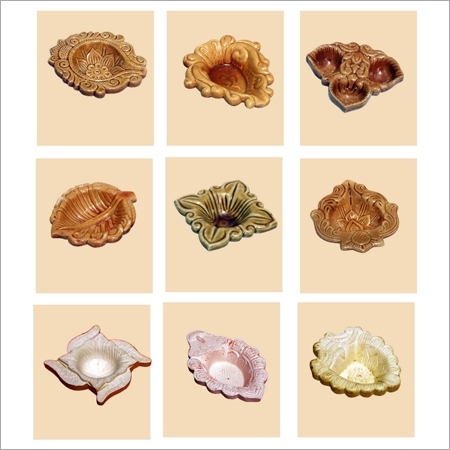 Ceramic Diya/ Candle Stand