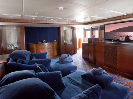 Main Saloon Yacht