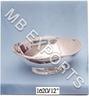 white metal bowl handle