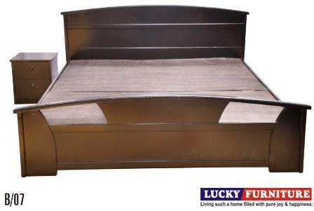 WOODEN BED