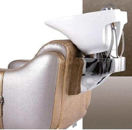 shampoo station exclusive.