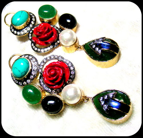Colorful stone Earring.