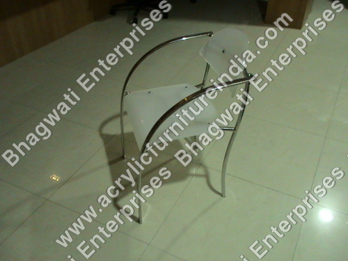 Modern Chairs - Acrylic, Varied Sizes, Transparent | Elegant Design, Durable, Lightweight, Comfortable Seat