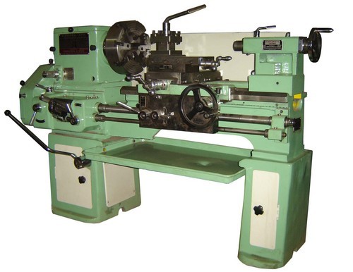 Industrial Lathe Machine