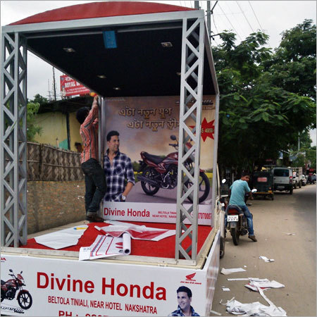Roadshow Advertising