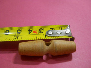 5 Cm Wooden Toggles With One Hole