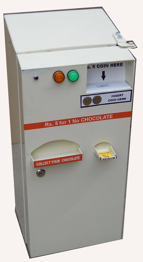 CHOCOLATE/CHIKKI VENDING MACHINE