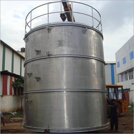 Vertical Chemical Storage Tank