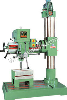 Industrial Radial Drilling Machine
