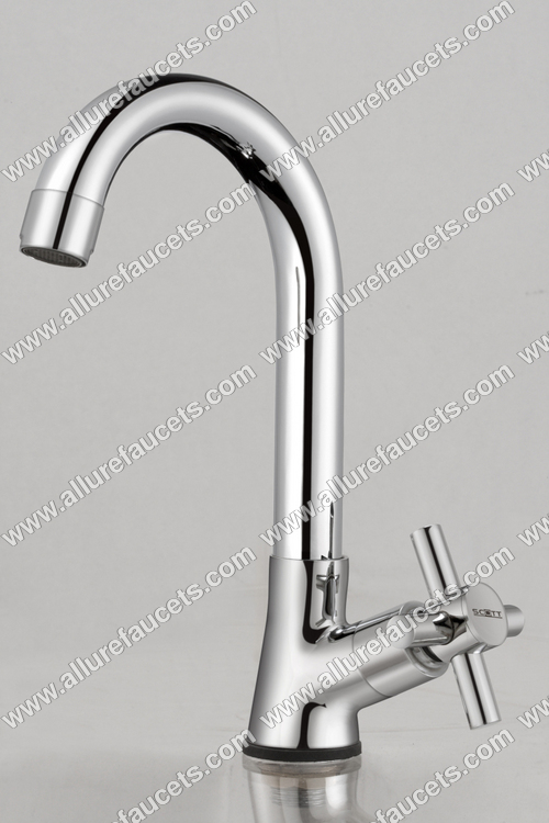 SWAN NECK TAP WITH SWINGING SPOUT