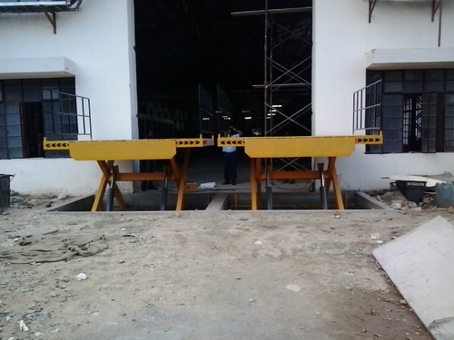Industrial Goods Lift Industrial Goods Lift