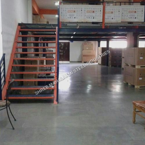 Modular Mezzanine Floor Capacity: 1000 - 3000 Kg Kg/Hr