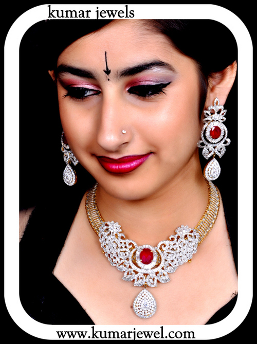 DESIGNER DIAMOND SET.