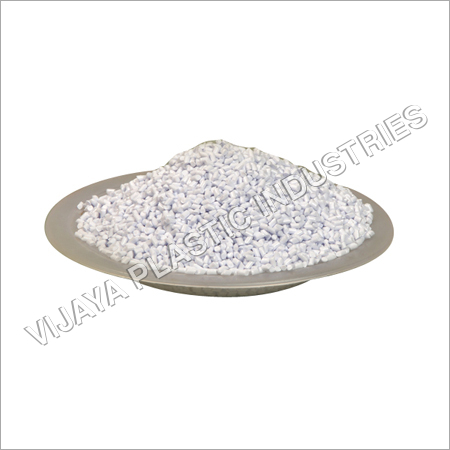 Milky White Rotomoulding LLDPE Granules