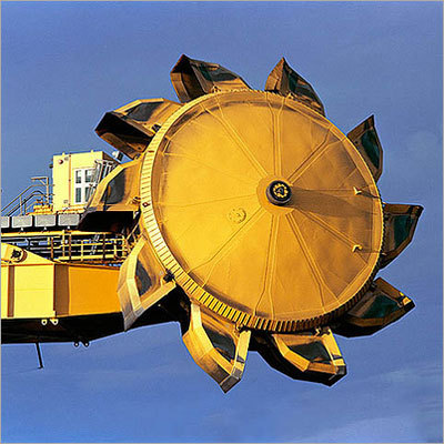Reclaimer Wheel with Bucket