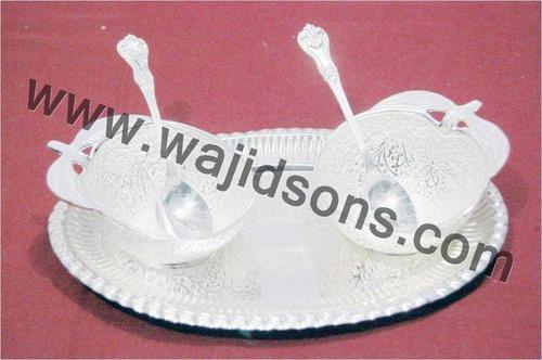 Serving Bowls With Tray Set