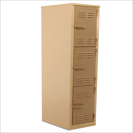 Triple Hostel Locker