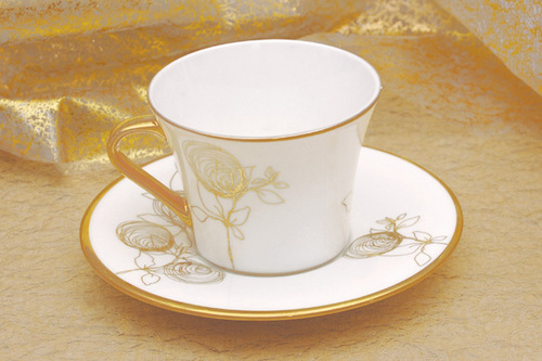 George Cup Saucer - Fine Bone China, 15cm Diameter, White Floral, Gold Accents, Durable, Scratch-Free, Chip-Resistant