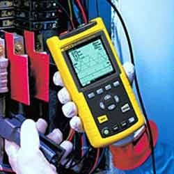 Fluke 43B Power Quality Analyzer