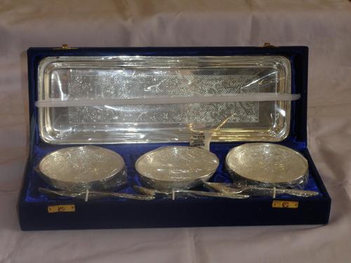 Designer Silver Plated Bowl Set