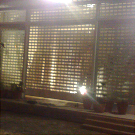 Collapsible Shutter Gates