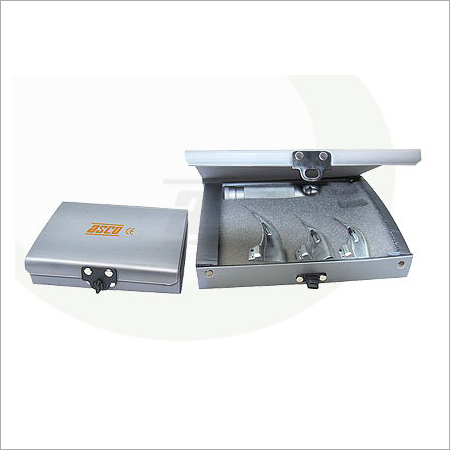 Box With Foam For Laryngoscope Set