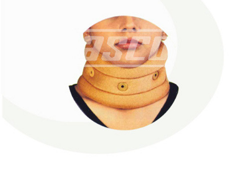 Cervical Collar (Soft) With Eyelet