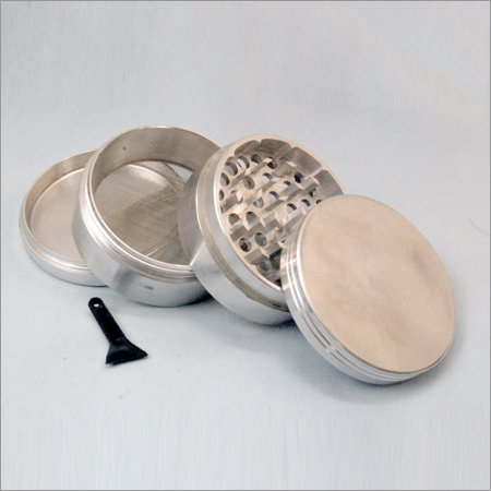 Smoking Aluminium Grinder