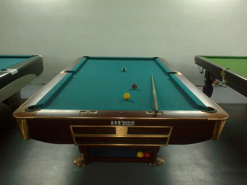American Pool Table (Universal)