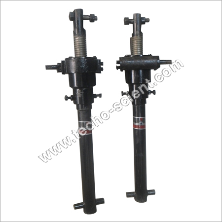 Jacks For Drum Lifting